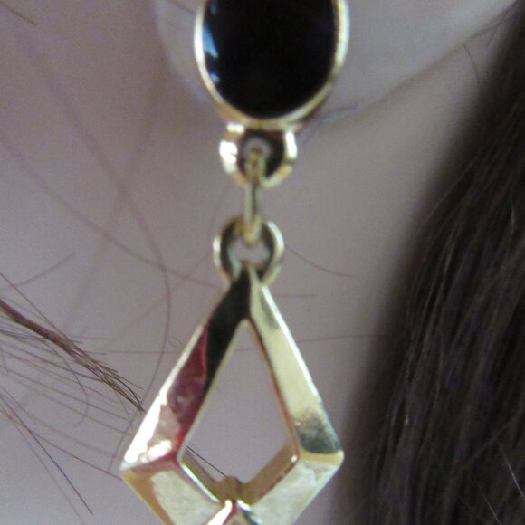 Avon faux onyx & clear rhinestone dangling pierced earrings - Victorian Revival - Picture 3 of 7